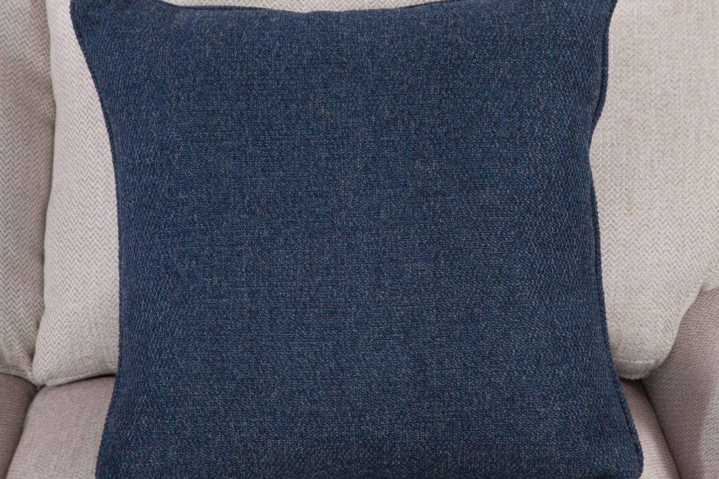 S148V3- Sofa