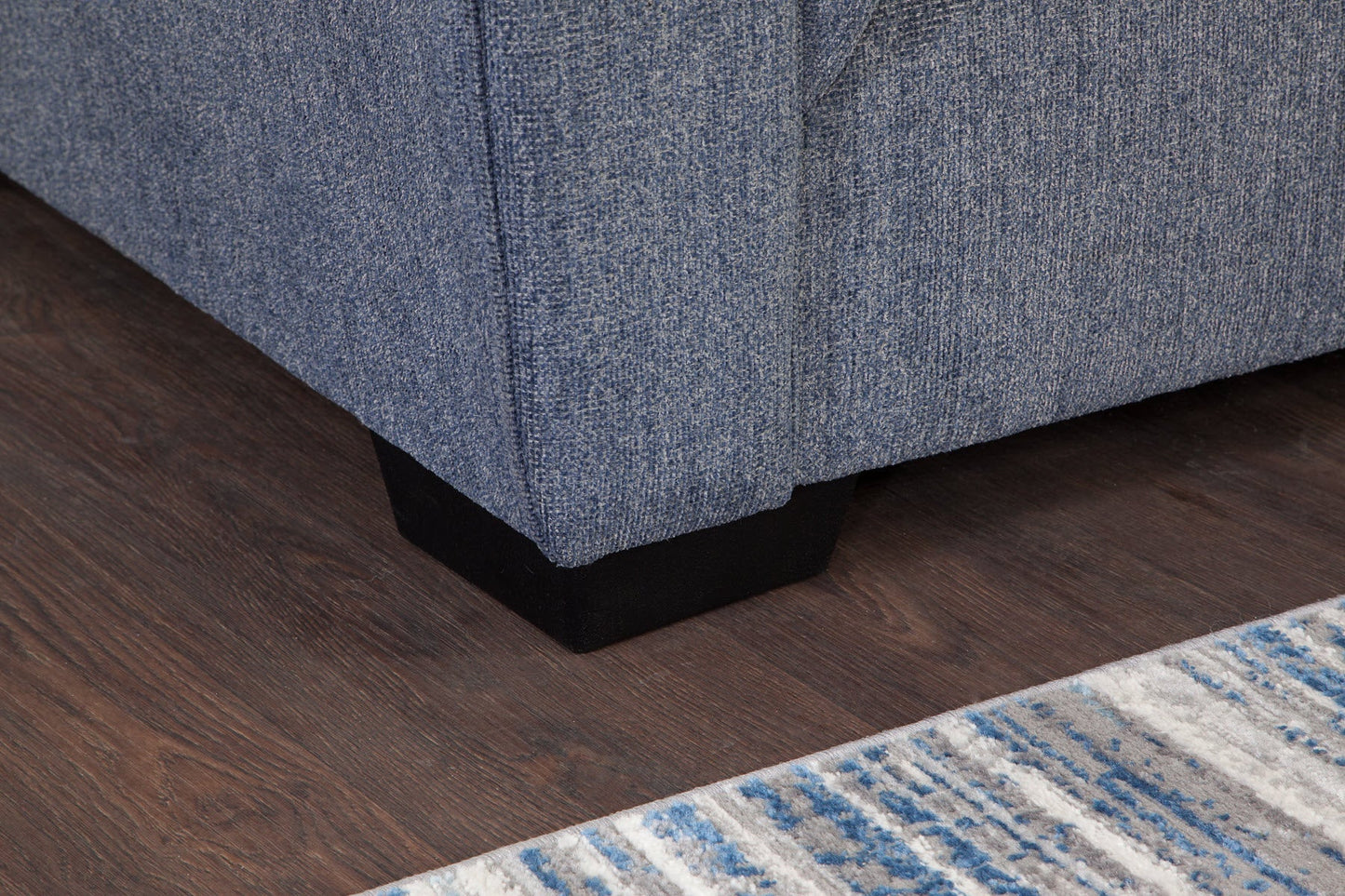 A401V10 Sofa